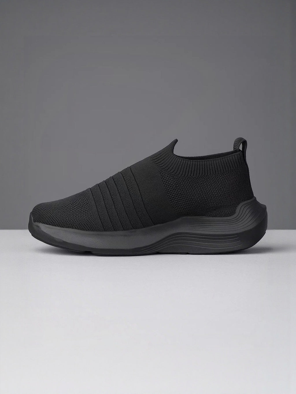 TRAVELKHUSHI Men Slip On Lightweight Casual Shoes  - Casual Shoes for Men 37120166 | Myntra - image 3