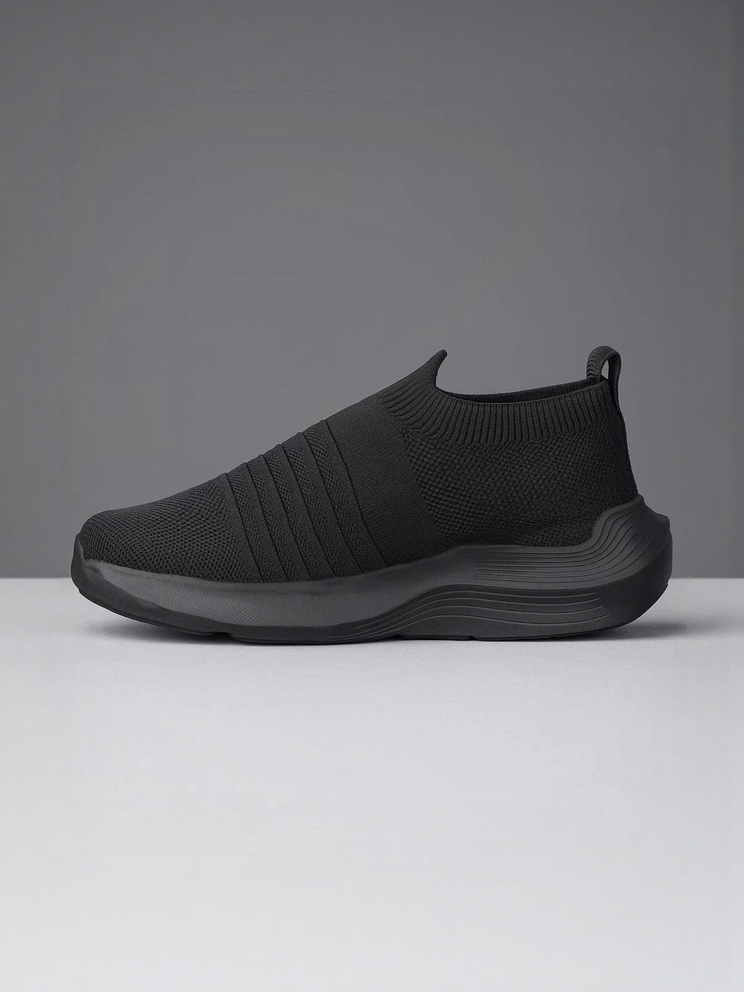 TRAVELKHUSHI Men Slip On Lightweight Casual Shoes  - Casual Shoes for Men 37120166 | Myntra - image 3