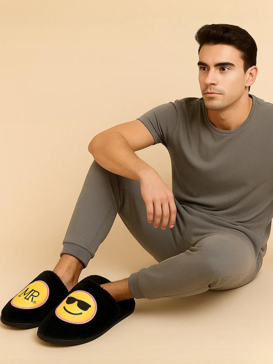 TRAVELKHUSHI Men Sliders — view 1