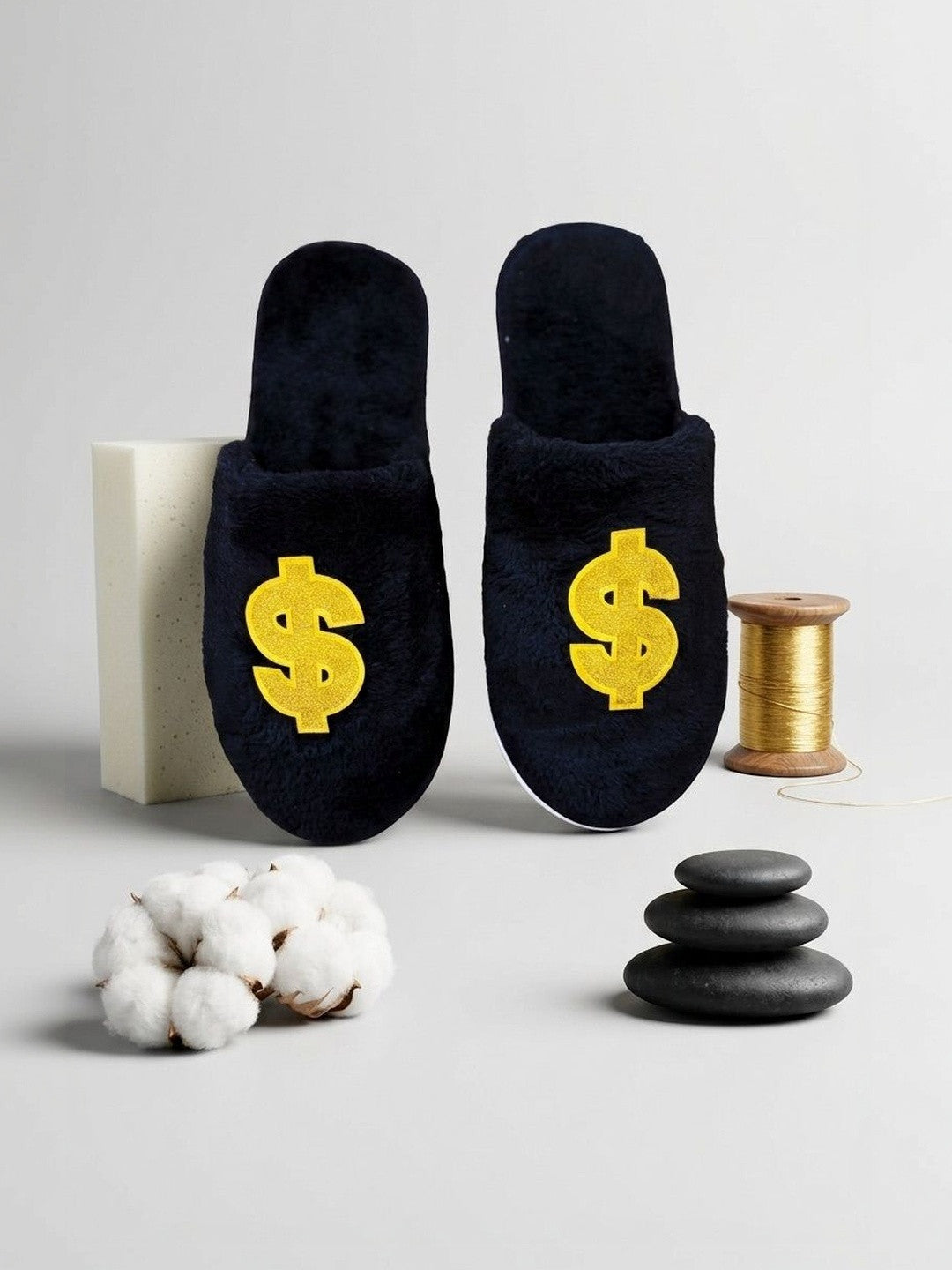TRAVELKHUSHI Unisex Printed Room Slippers - image 4