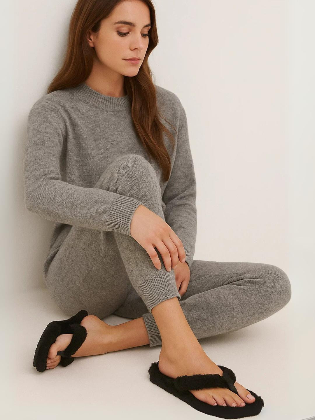 TravelKhushi black fur flip-flops women's lifestyle view