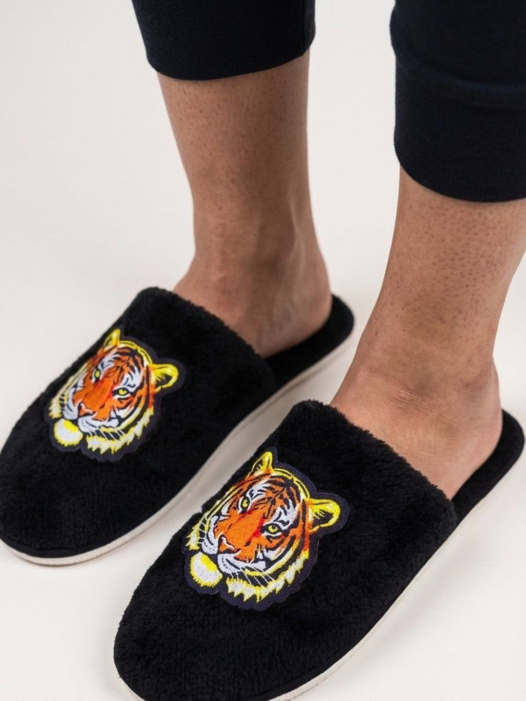 TRAVELKHUSHI Men Flip Flops