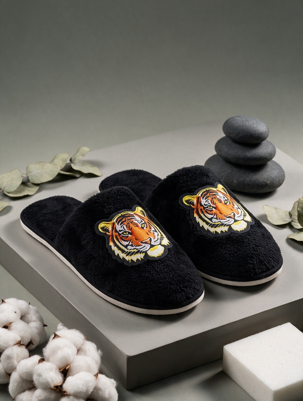 TravelKhushi Monogram & Graphic Room Slippers